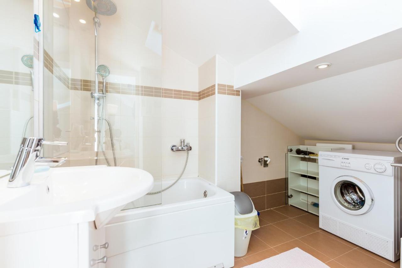 Apartman Aqua-Juric Crikvenica Bagian luar foto