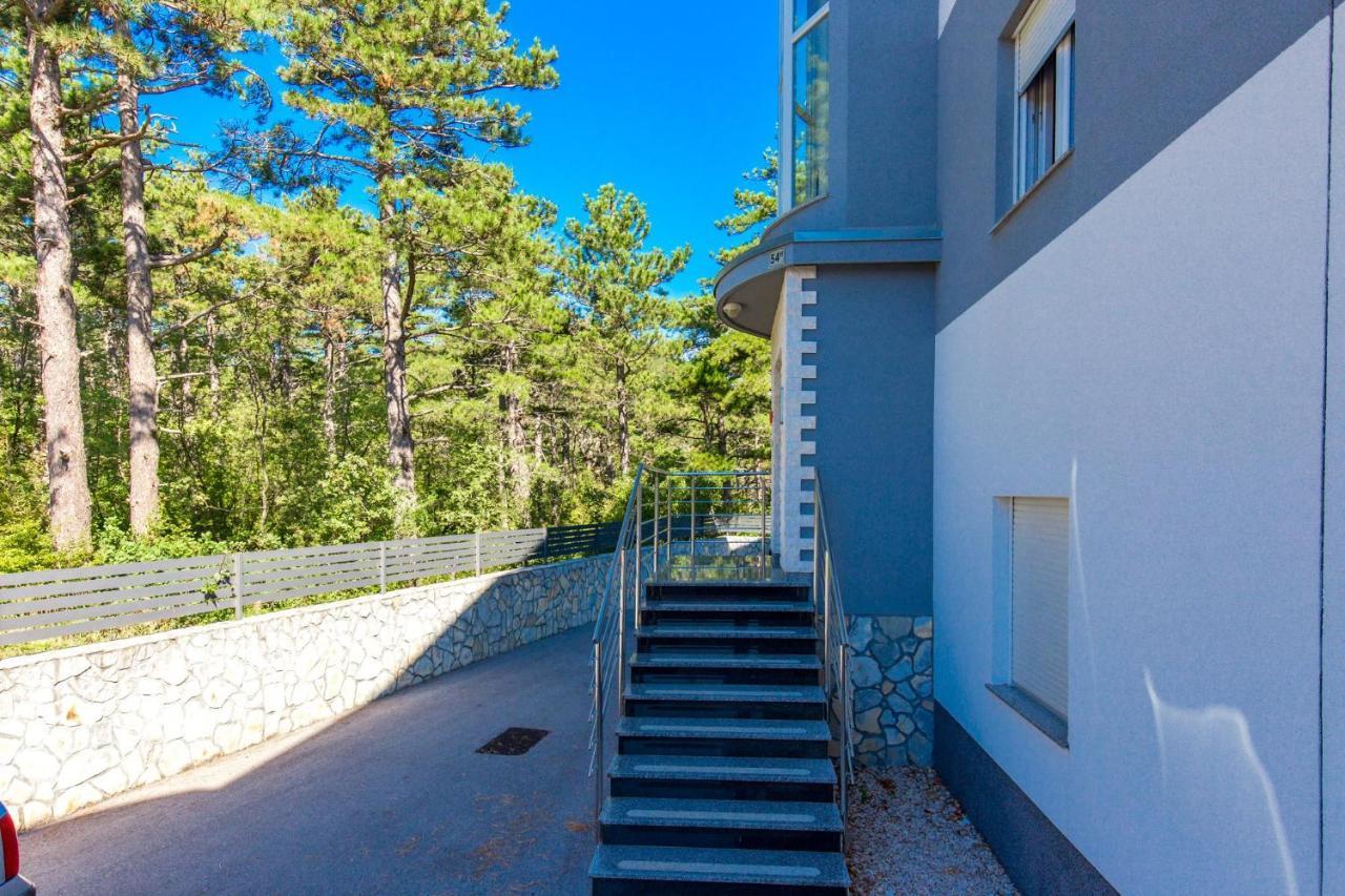 Apartman Aqua-Juric Crikvenica Bagian luar foto