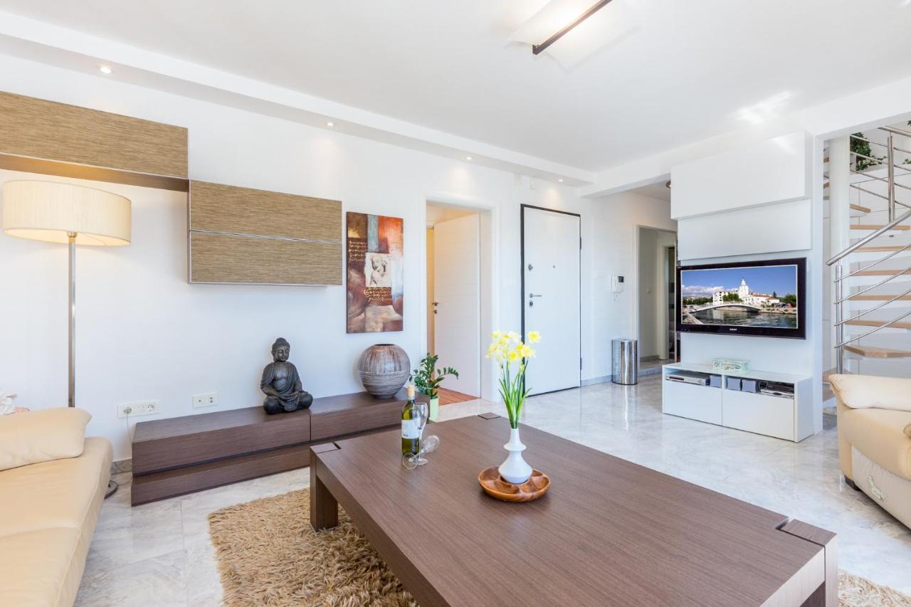 Apartman Aqua-Juric Crikvenica Bagian luar foto