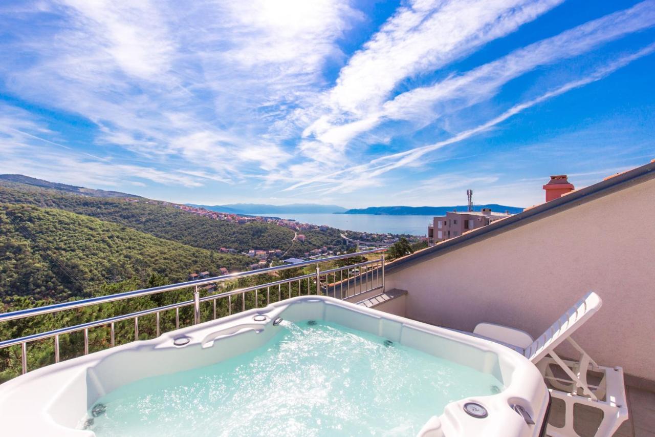 Apartman Aqua-Juric Crikvenica Bagian luar foto
