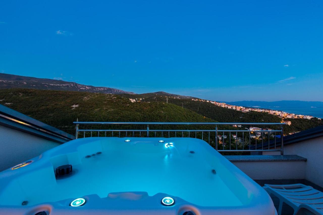 Apartman Aqua-Juric Crikvenica Bagian luar foto